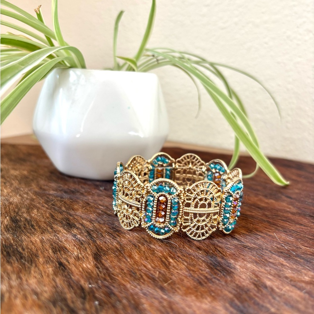 Elegant Gold and Turquoise Bracelet